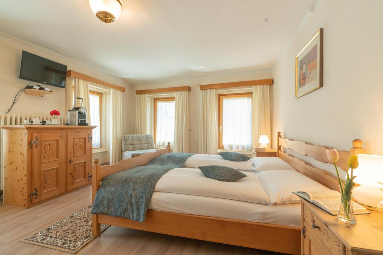 Hotel Alpina Zernez Eksteriør billede