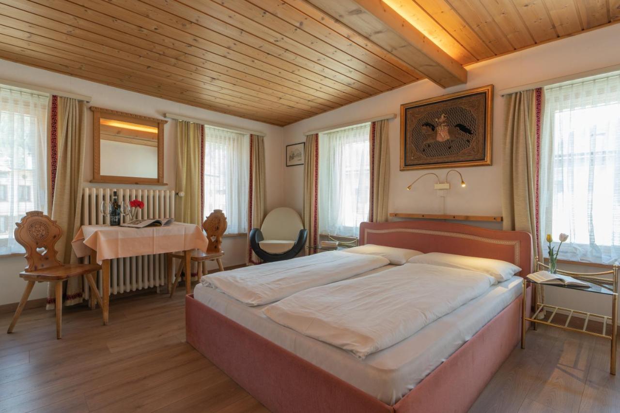 Hotel Alpina Zernez Eksteriør billede
