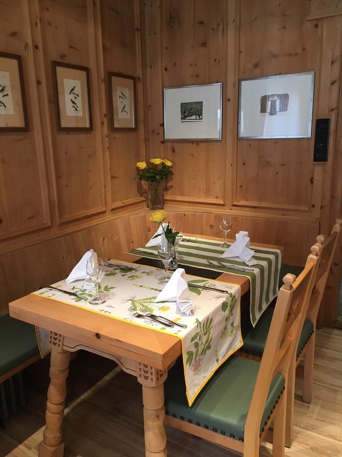 Hotel Alpina Zernez Eksteriør billede