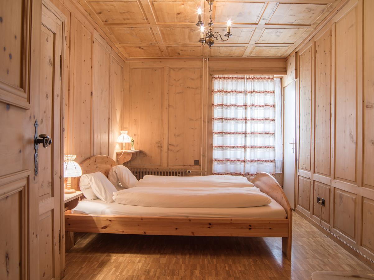 Hotel Alpina Zernez Eksteriør billede