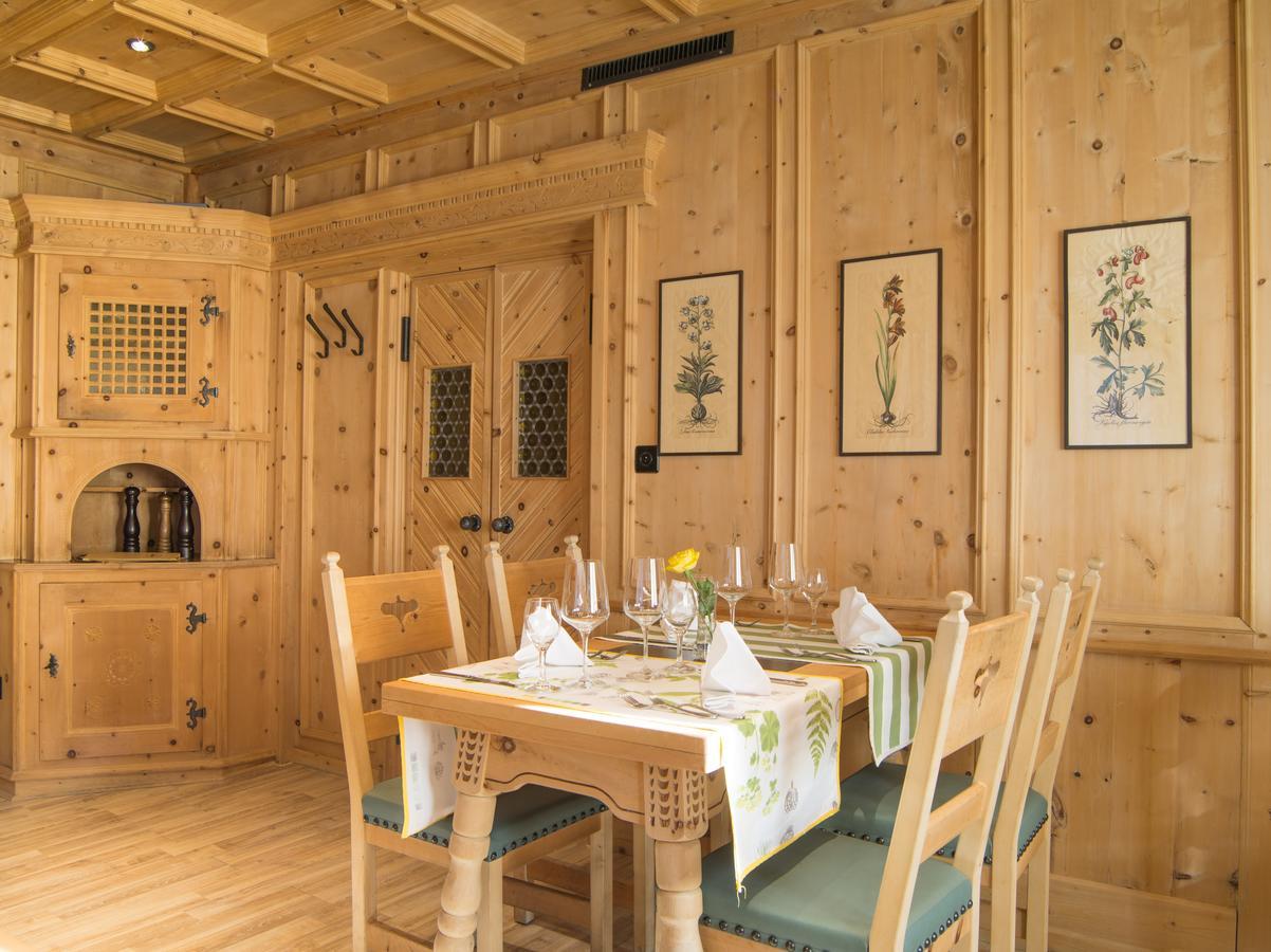 Hotel Alpina Zernez Eksteriør billede