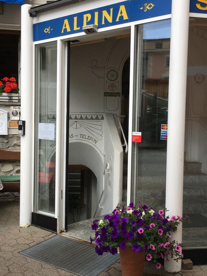 Hotel Alpina Zernez Eksteriør billede